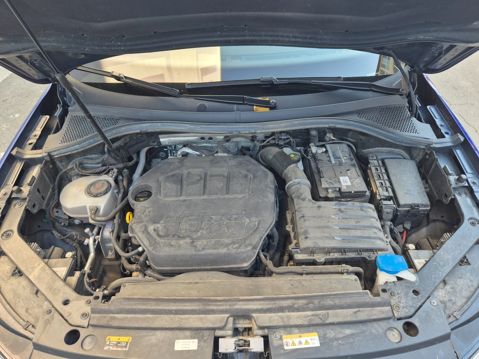 VW Tiguan 2.0 TFSI R Line - изображение 9