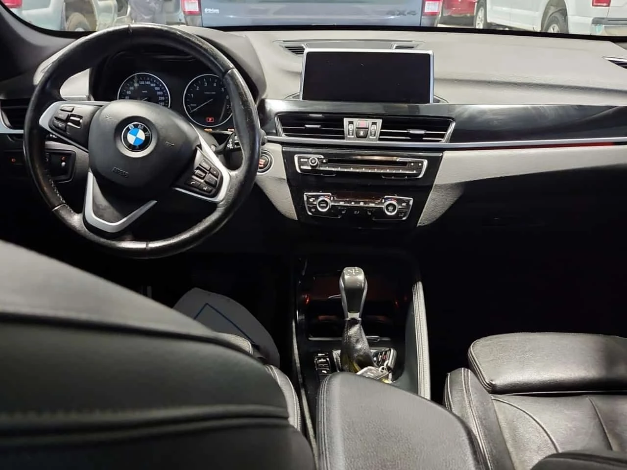 BMW X1 * XDRIVE28I * ПОДГРЕВИ* ПАНОРАМА* КEYLESS*  - изображение 10