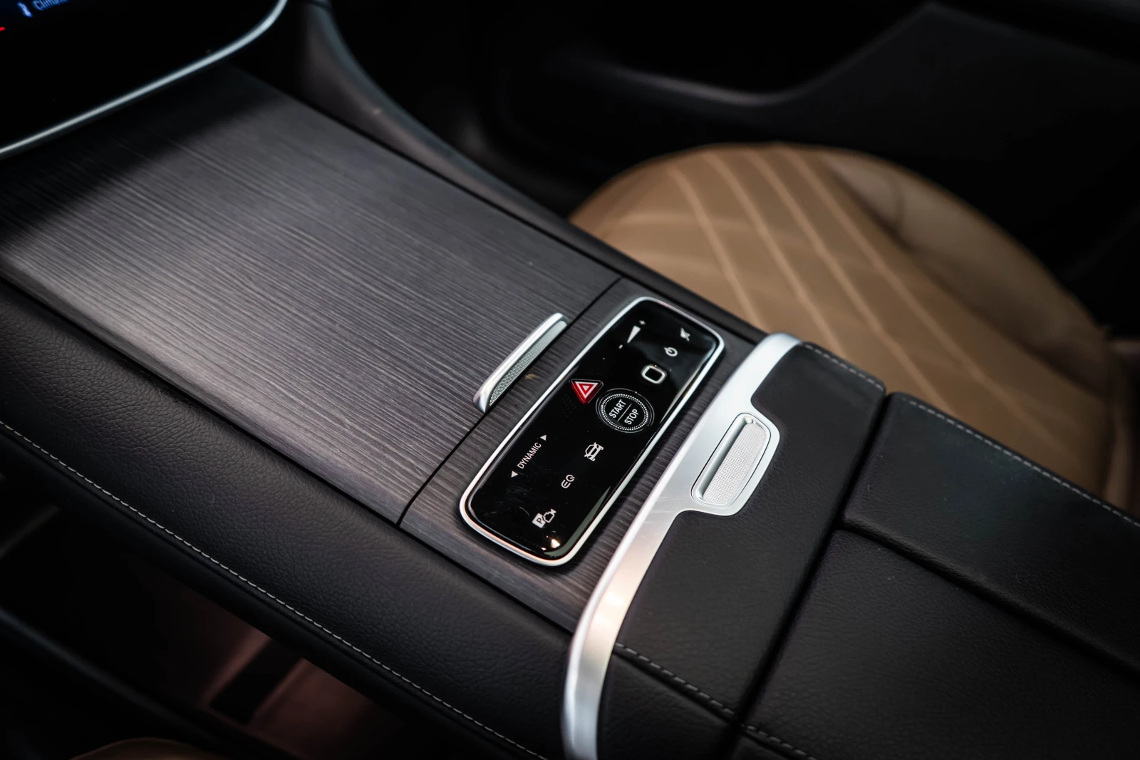 Mercedes-Benz EQE SUV 500* Burmester * 360, снимка 9 - Автомобили и джипове - 53872764