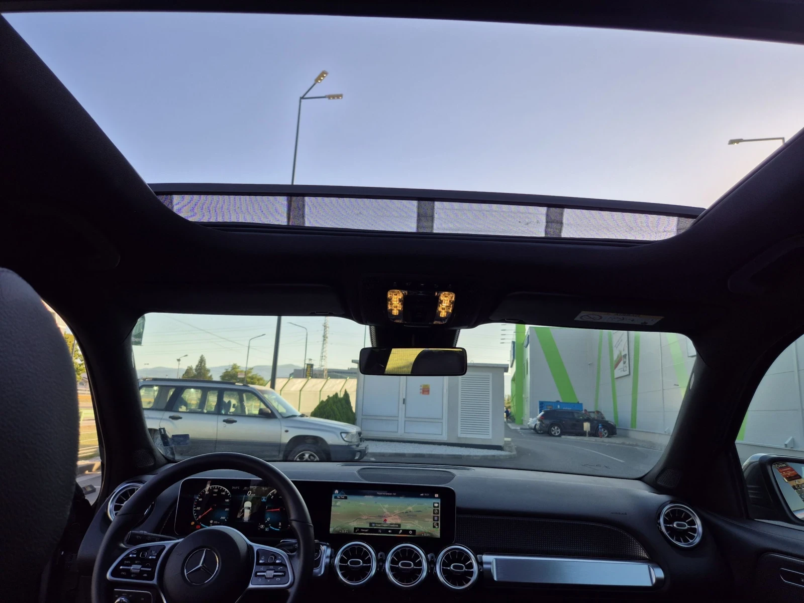 Mercedes-Benz GLB 200D, снимка 16 - Автомобили и джипове - 53892121