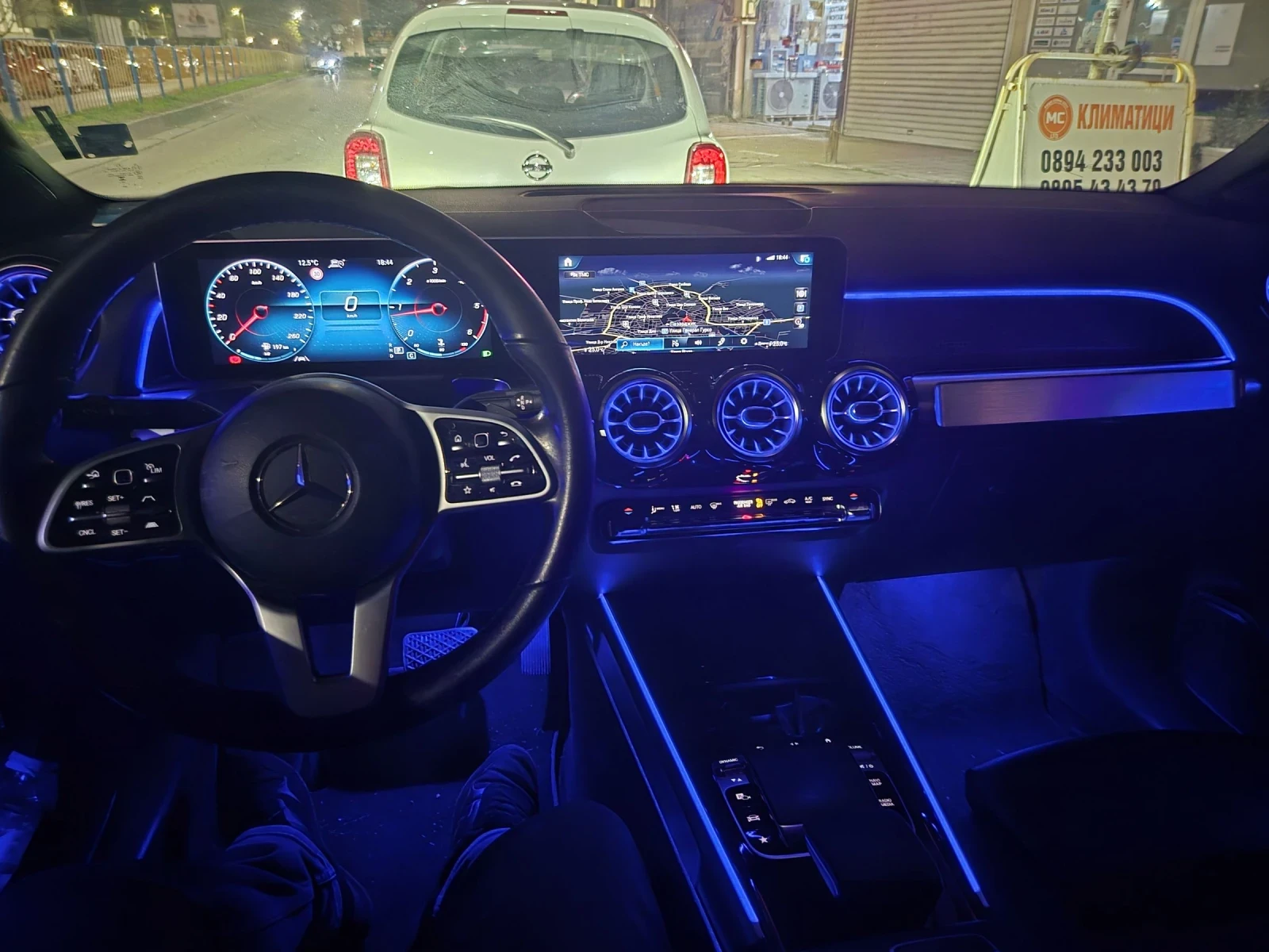 Mercedes-Benz GLB 200D, снимка 10 - Автомобили и джипове - 53892121