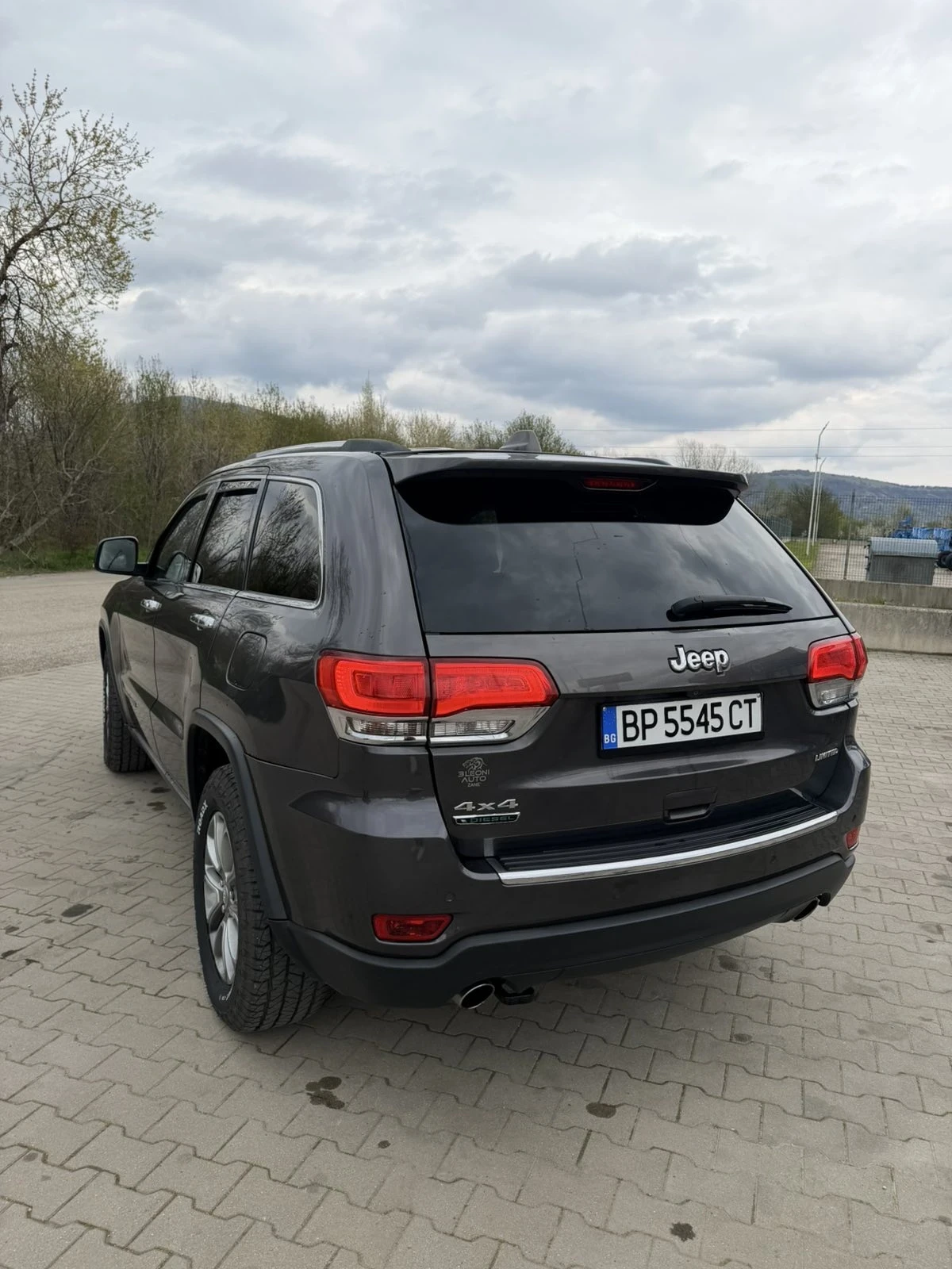 Jeep Grand cherokee 3.0 CRD , снимка 2 - Автомобили и джипове - 54167938