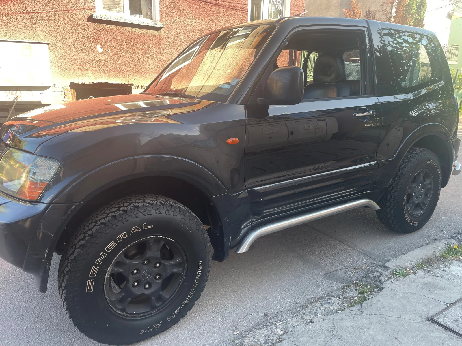 Mitsubishi Pajero 3.2 DID 135кс ПЕРФЕКТЕН, снимка 2 - Автомобили и джипове - 54347174
