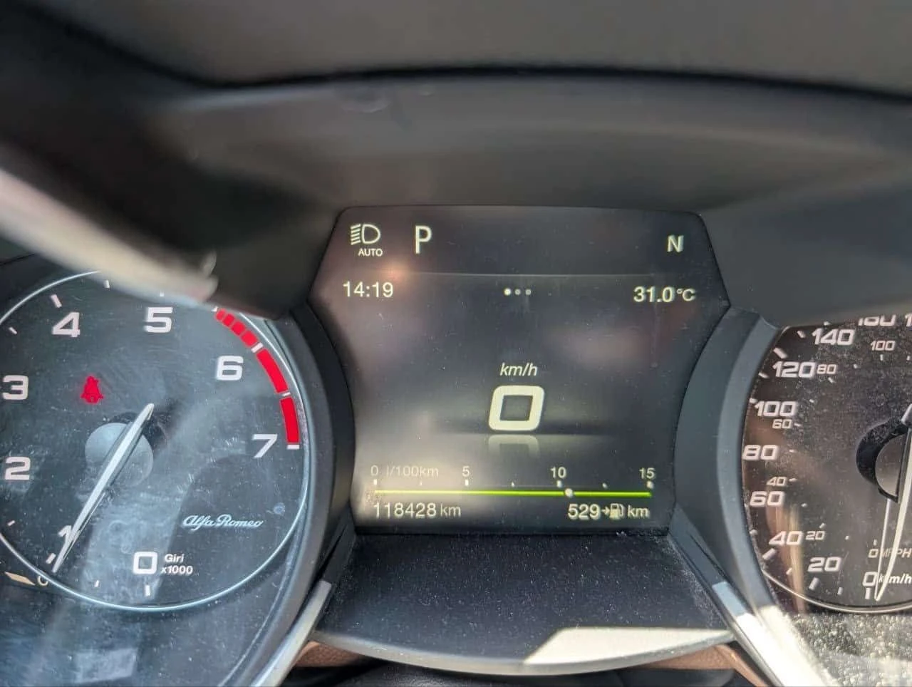 Alfa Romeo Stelvio Ti Sport  CARFAX, снимка 8 - Автомобили и джипове - 55222227