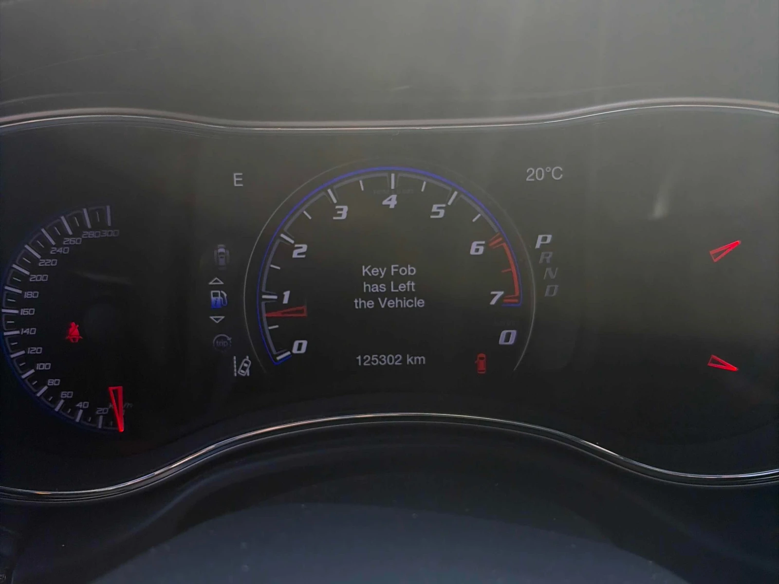 Jeep Grand cherokee * SRT * CARFAX * ОПЦИЯ ЗА ФИНАНСИРАНЕ, снимка 8 - Автомобили и джипове - 55898872
