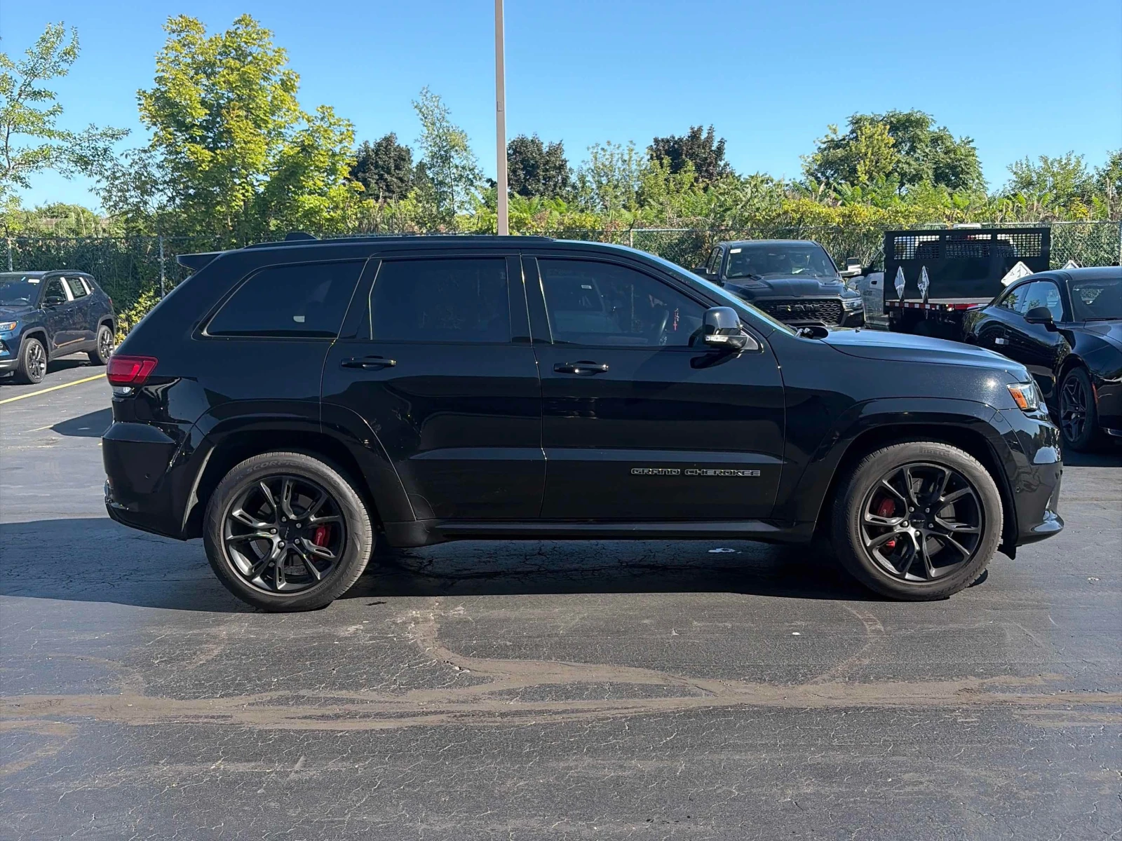 Jeep Grand cherokee * SRT * CARFAX * ОПЦИЯ ЗА ФИНАНСИРАНЕ, снимка 12 - Автомобили и джипове - 55898872