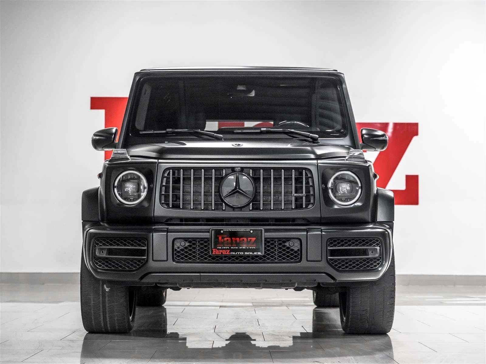 Mercedes-Benz G * AMG 63| G MANUFAKTUR Interior & Exterior| AMG Ni, снимка 2 - Автомобили и джипове - 56132765