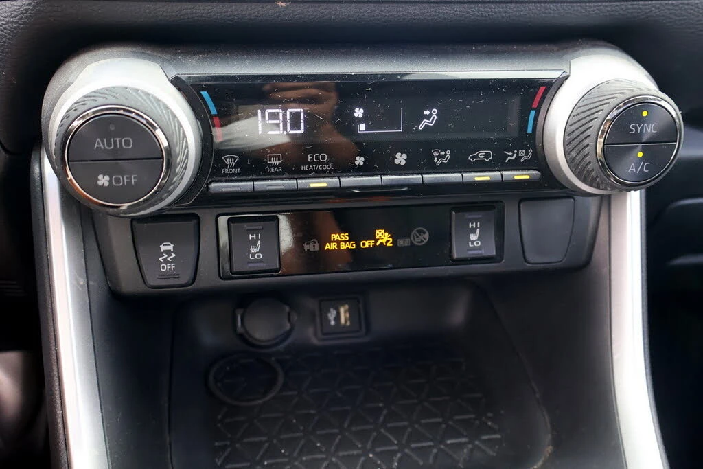 Toyota Rav4 SE* PLUG-IN* DISTRONIC* ������* �������* ������ �� | Mobile.bg � ����������� 14