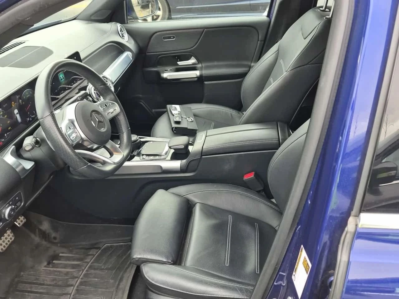 Mercedes-Benz GLB 250, снимка 7 - Автомобили и джипове - 56690207