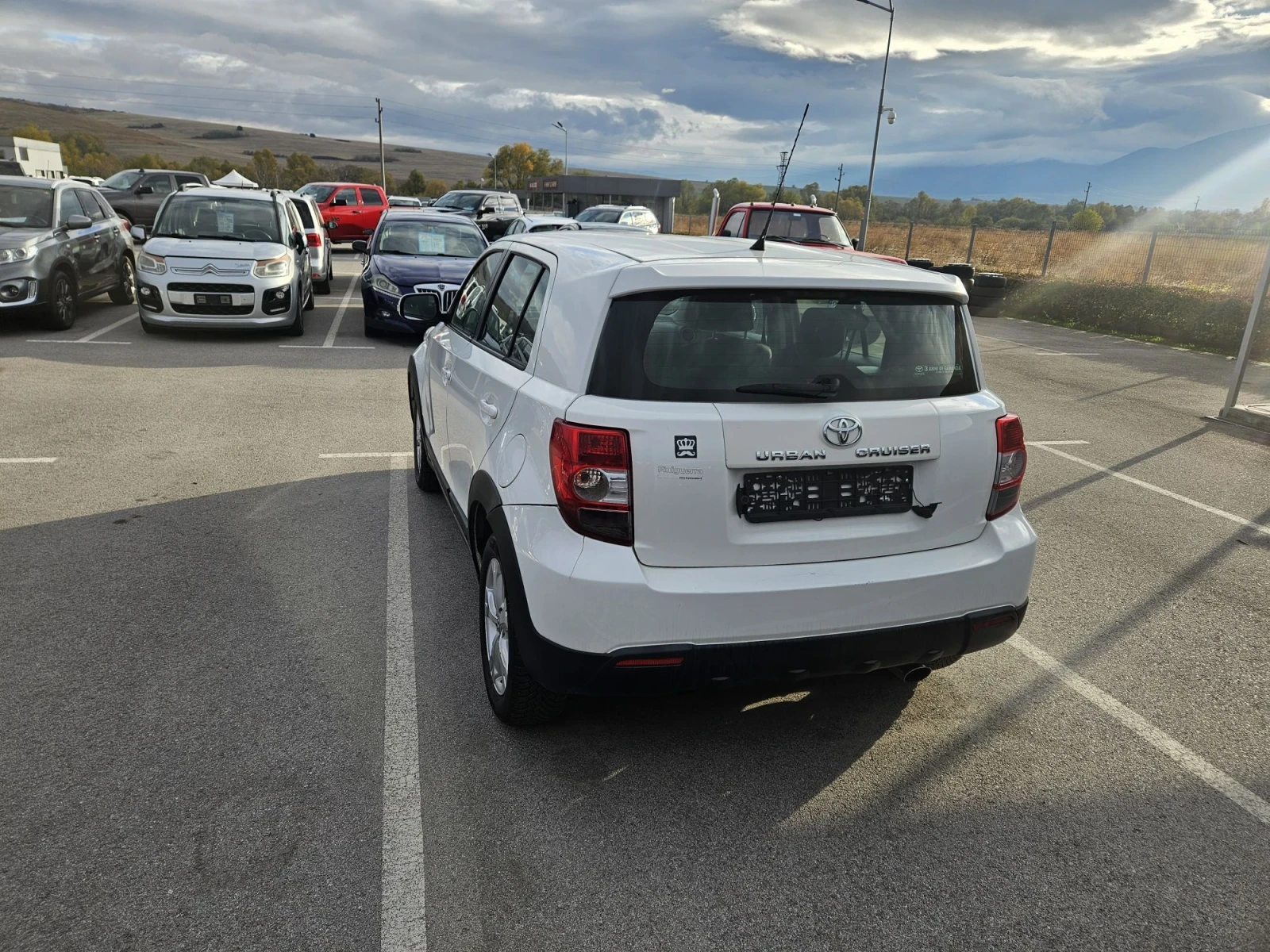 Toyota Urban Cruiser 1.4D4D 4?4, снимка 4 - Автомобили и джипове - 56746739