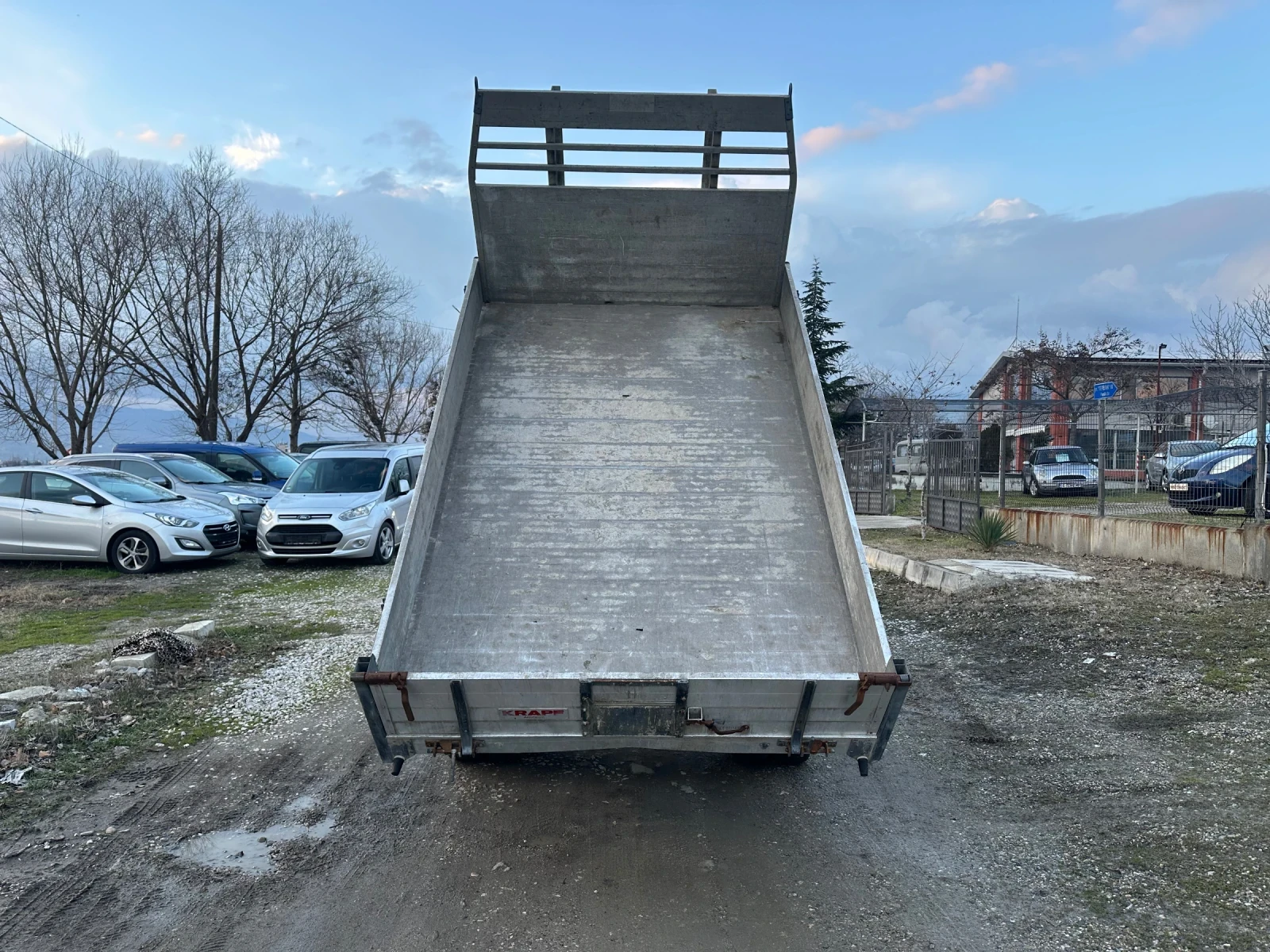 Iveco 35c17 Самосвал - изображение 8