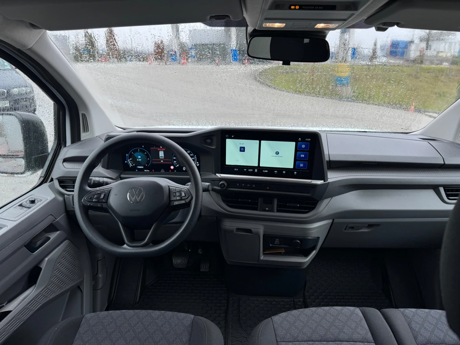 VW Transporter 2.0 TDI 9 Местен, Чисто нов, снимка 11 - Бусове и автобуси - 53952016