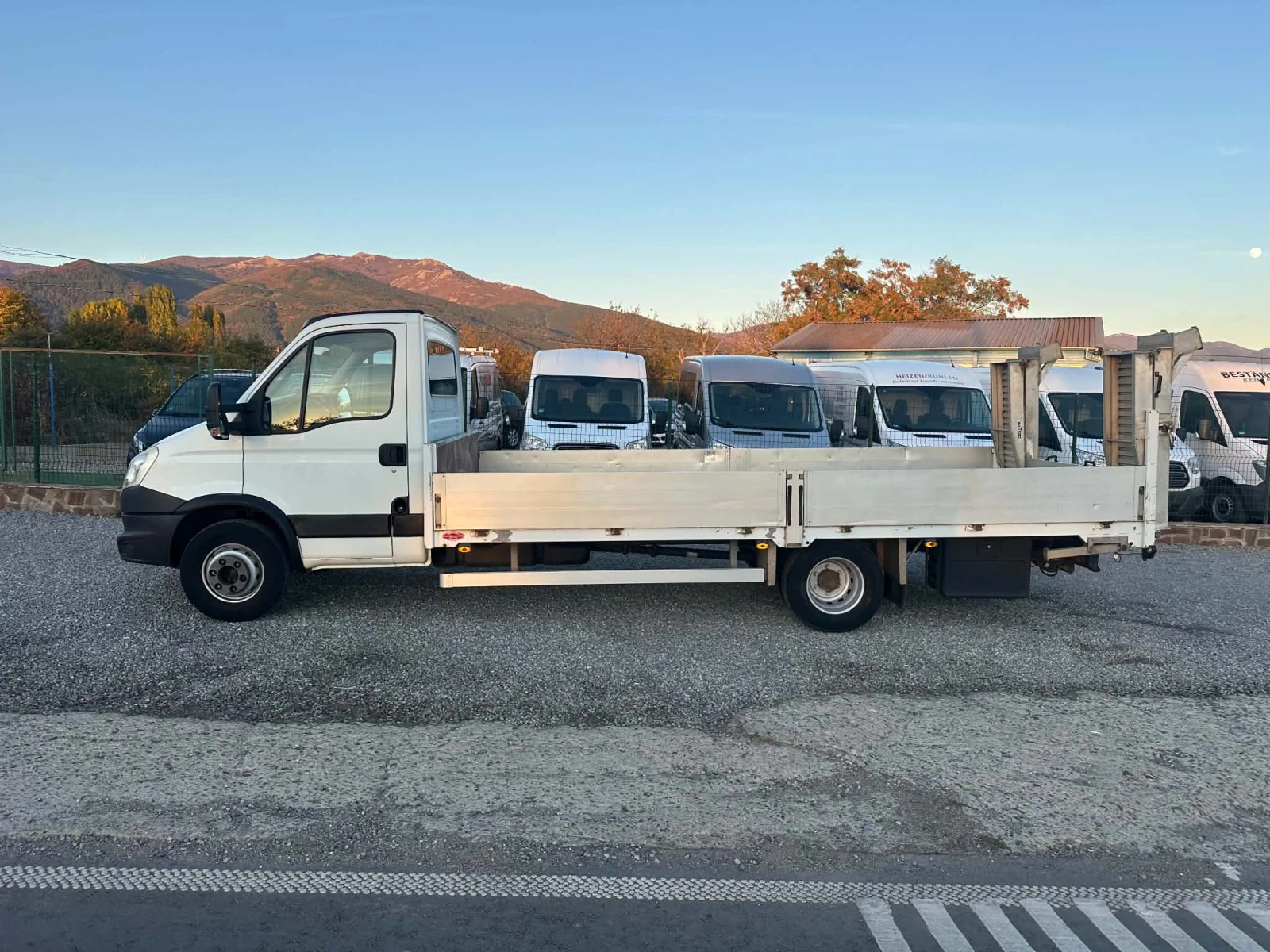 Iveco Daily 70c17* N2* �����* ��������* ��������* 5�* 4�- ���� | Mobile.bg � ����������� 9