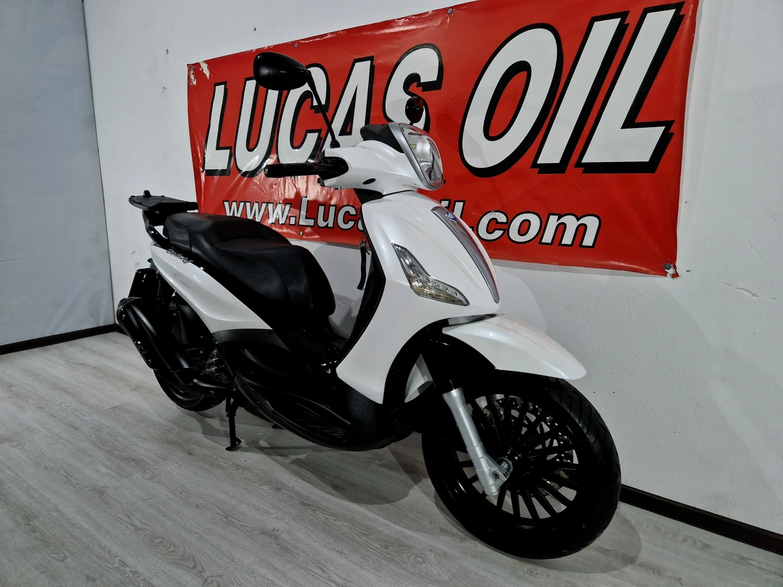 Piaggio Beverly  300cci 2016.! 6  ! ! ! | Mobile.bg   1