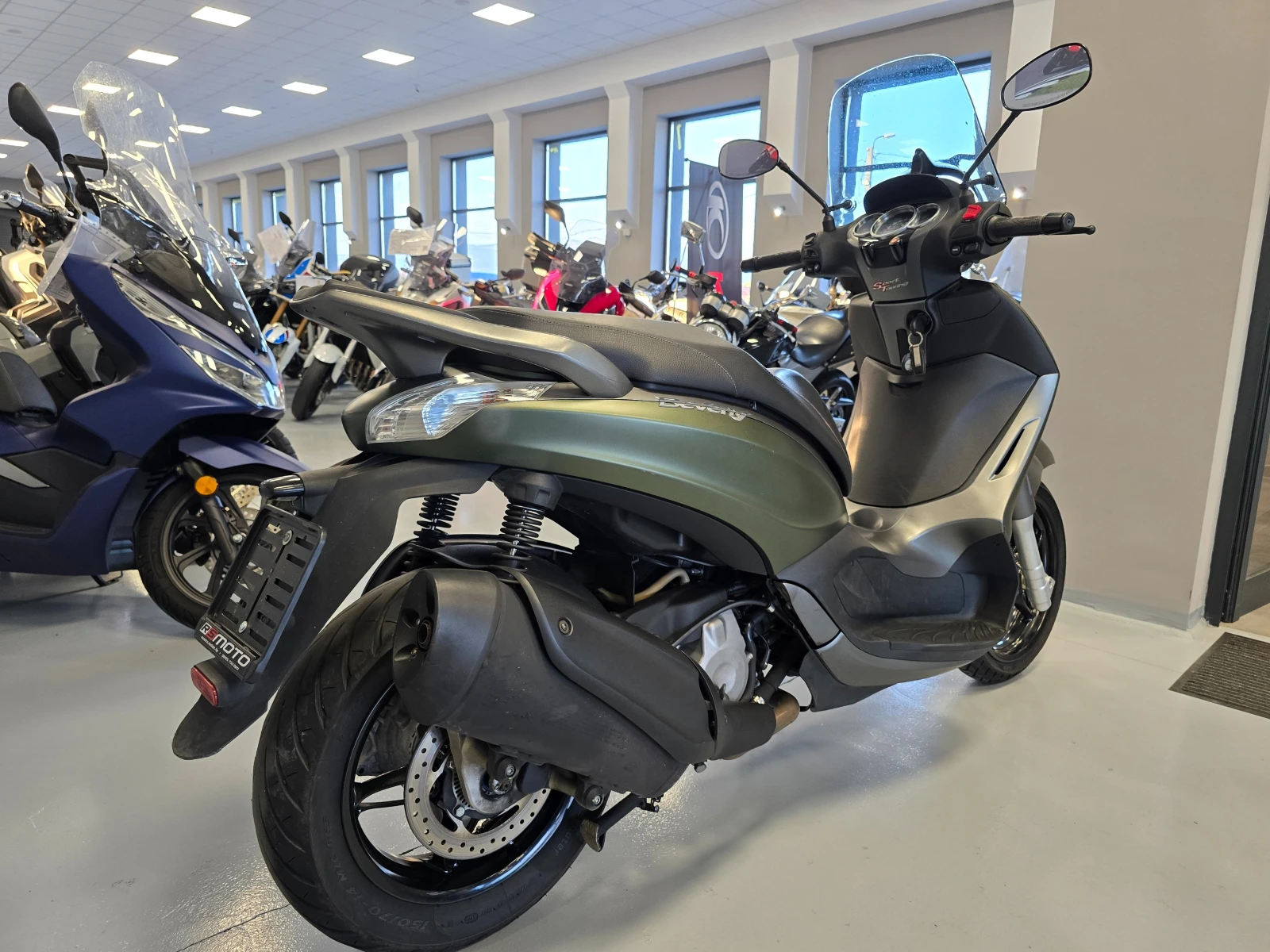 Piaggio Beverly 350ie, ABS-ASR, 2018г. - изображение 4