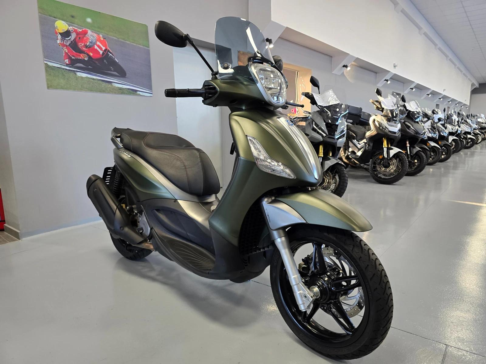 Piaggio Beverly 350ie, ABS-ASR, 2018г. - изображение 2