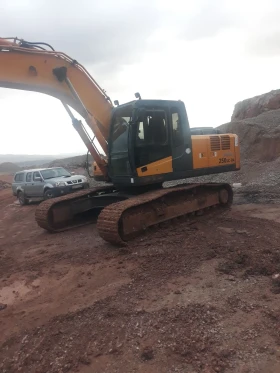 Багер Hyundai 250LC-7A, снимка 4