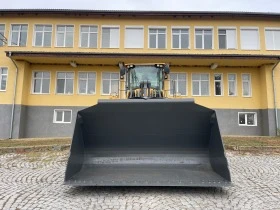       Volvo L 220 H 