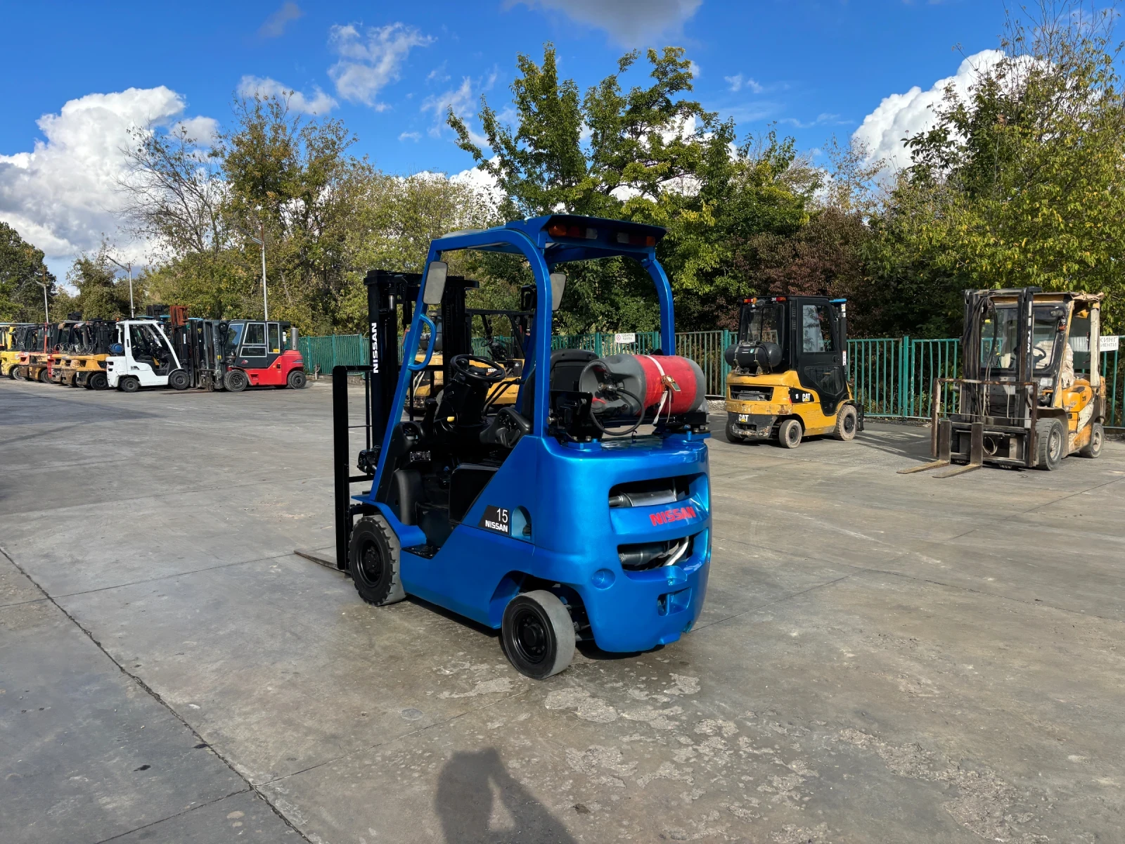  Nissan  ,  | Mobile.bg   3