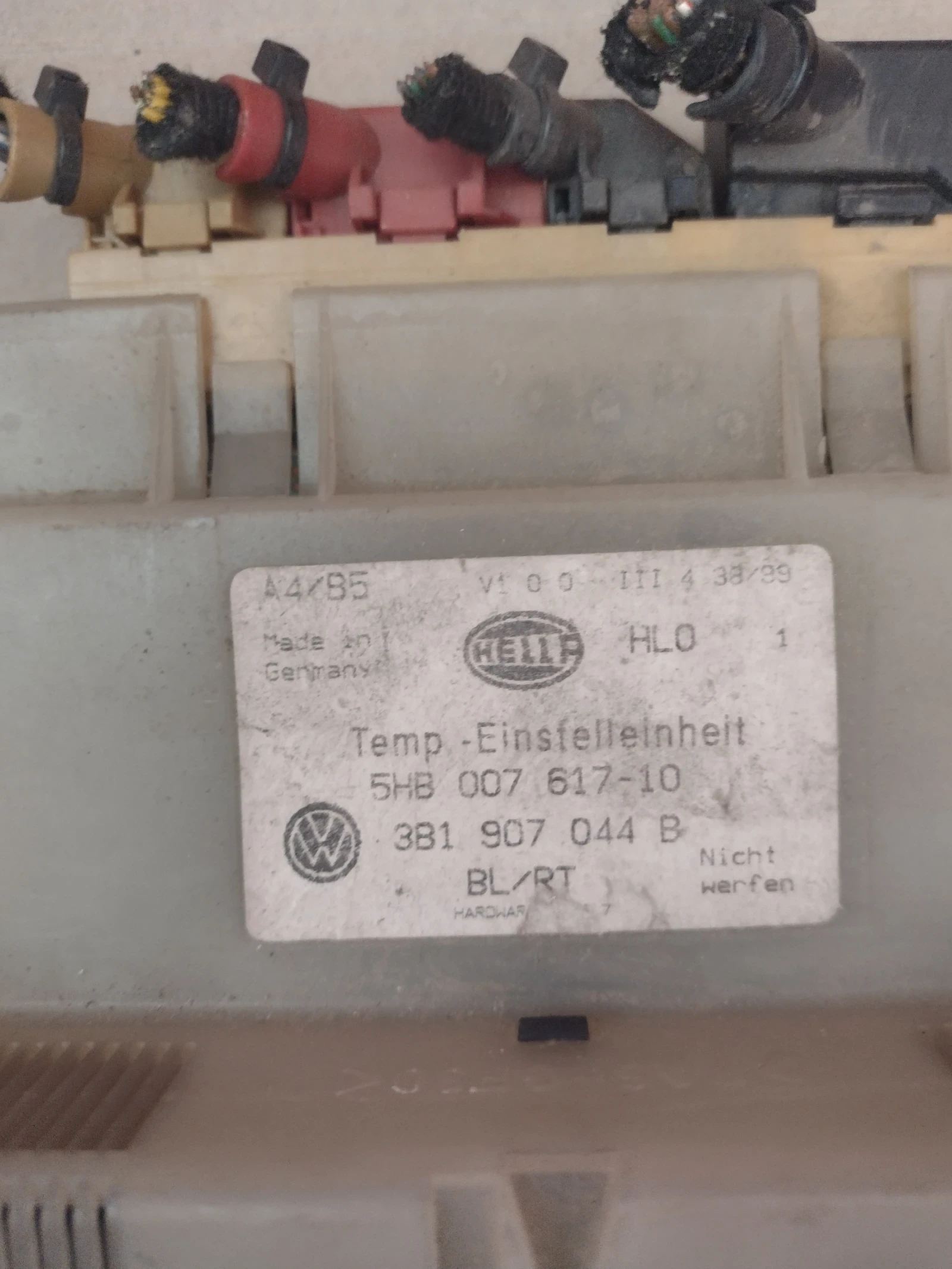 3B1907044B    VW GOLF IV,  PASSAT B5, BORA  3B1 907 044 B | Mobile.bg   3