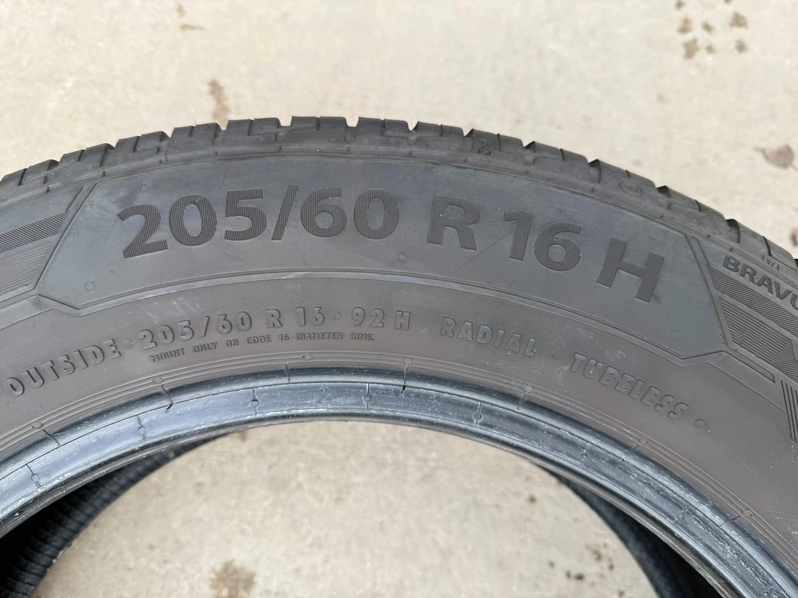 Гуми Летни 205/60R16, снимка 5 - Гуми и джанти - 53932258