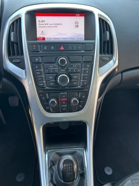 Opel Astra 1.4 COSMO LPG, снимка 12