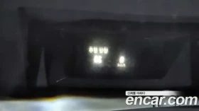 Mercedes-Benz C 220 4MATIC, снимка 11