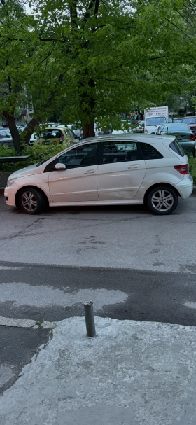 Mercedes-Benz B 180, снимка 6