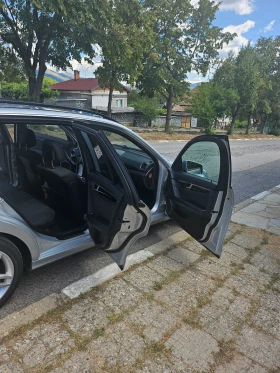 Mercedes-Benz C 220, снимка 15