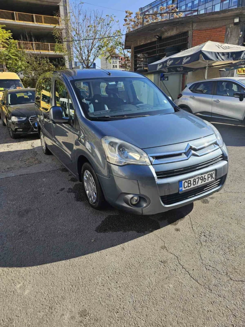 Citroen Berlingo 1.6 HDI MULTISPACE, снимка 2 - Автомобили и джипове - 47888216