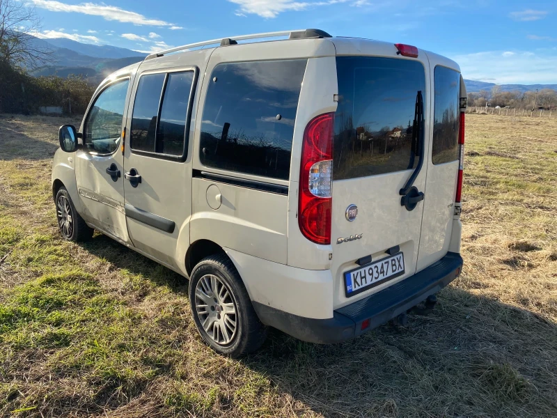 Fiat Doblo 1.3 Multijet, снимка 4 - Автомобили и джипове - 48370236