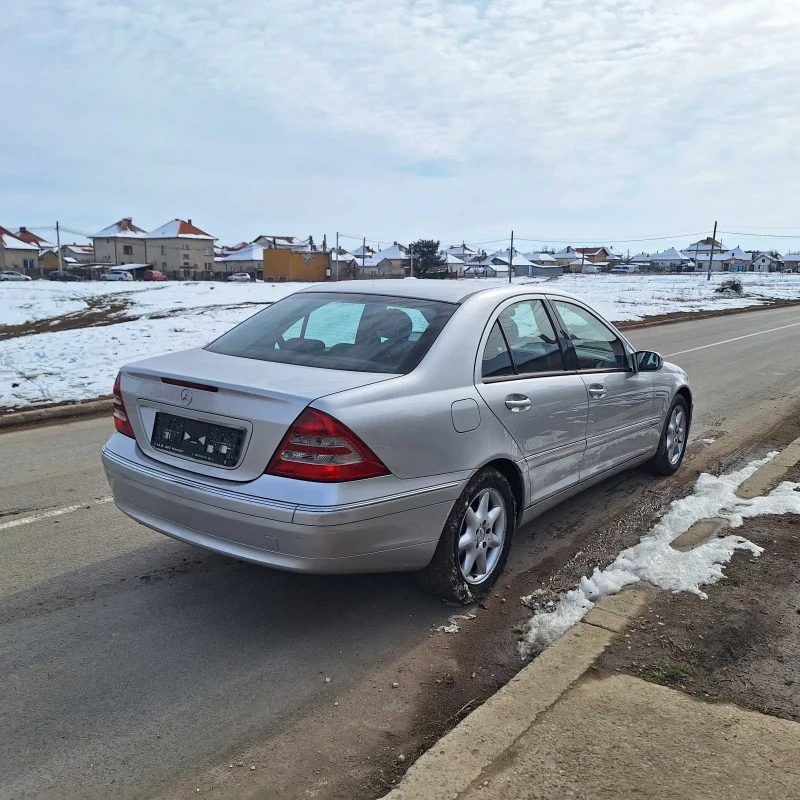 Mercedes-Benz C 270, снимка 12 - Автомобили и джипове - 49346162