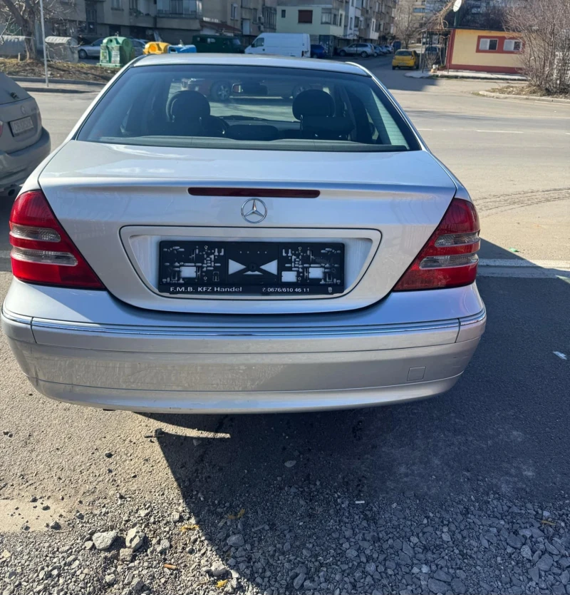 Mercedes-Benz C 270, снимка 9 - Автомобили и джипове - 49346162