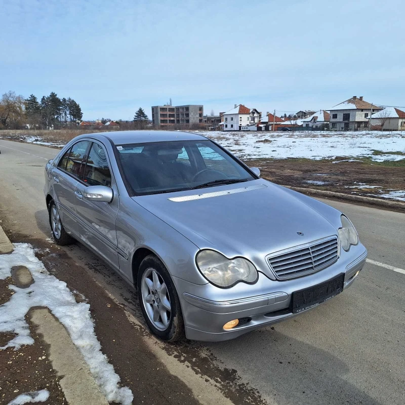 Mercedes-Benz C 270, снимка 11 - Автомобили и джипове - 49346162