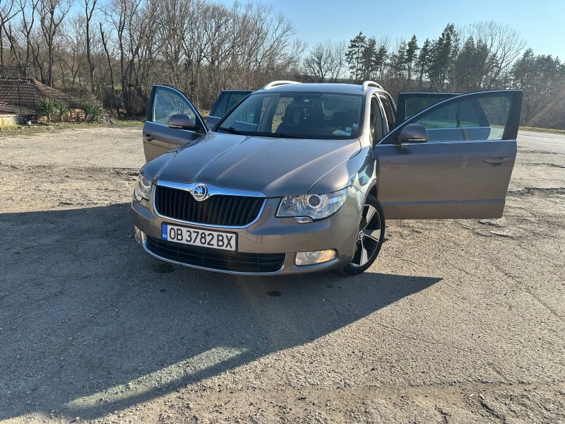 Skoda Superb, снимка 11 - Автомобили и джипове - 49423111