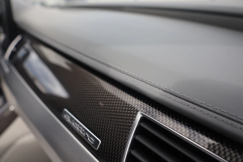 Audi S8 4.0 T LUFT KAM SoftClose Matrix Обдух B&O #iCarbg, снимка 16 - Автомобили и джипове - 50252521