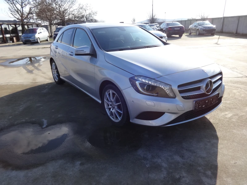 Mercedes-Benz A 180 1.8i AUTO КОЖА, снимка 3 - Автомобили и джипове - 53263485