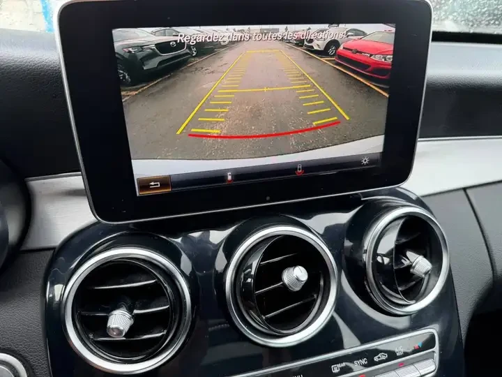 Mercedes-Benz C 300 AMG* 4matic* Пано* 360, снимка 10 - Автомобили и джипове - 55927805