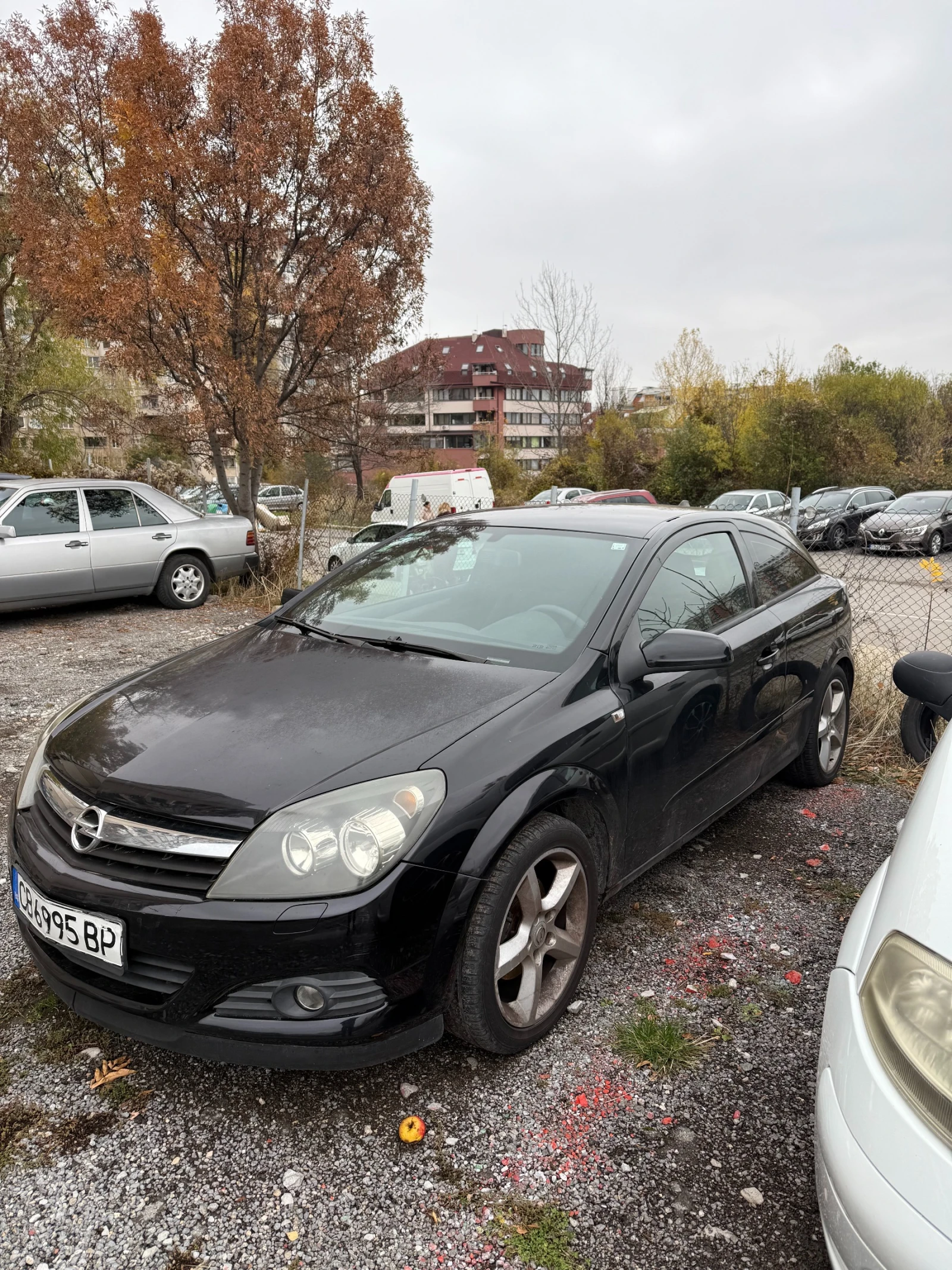 Opel Astra GTC, снимка 1