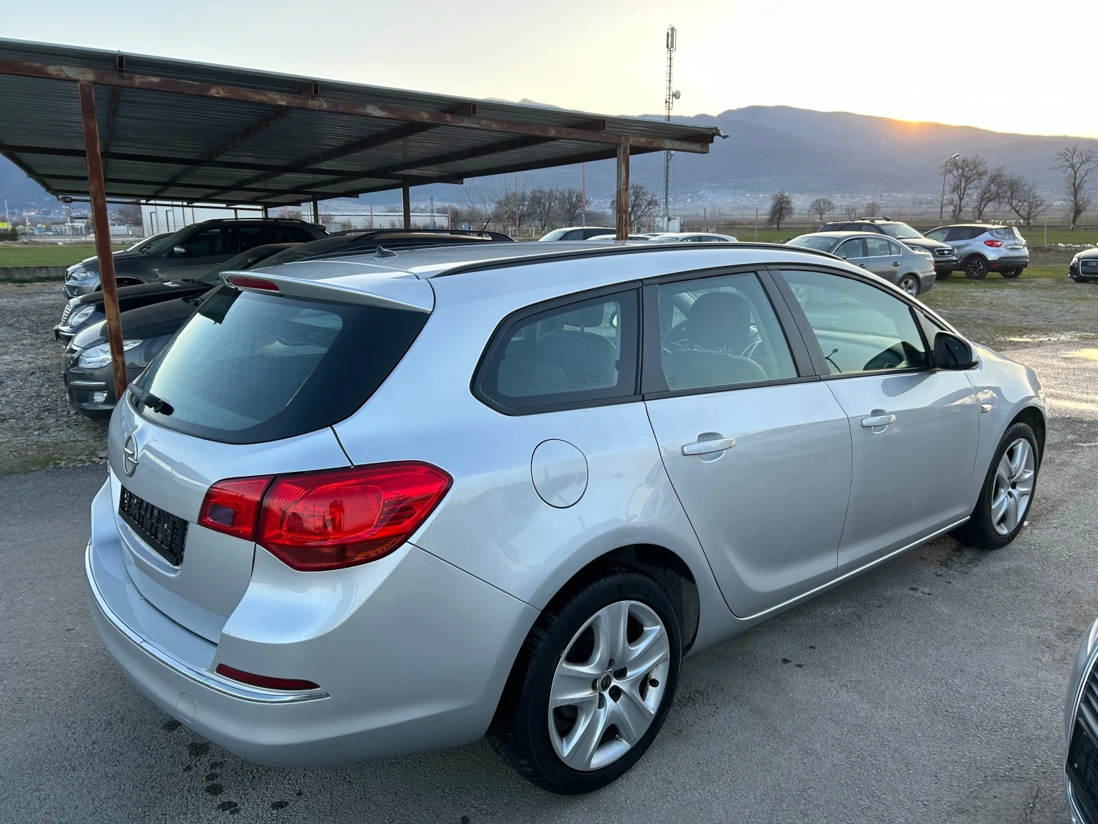 Opel Astra 1.4 COSMO LPG - изображение 7