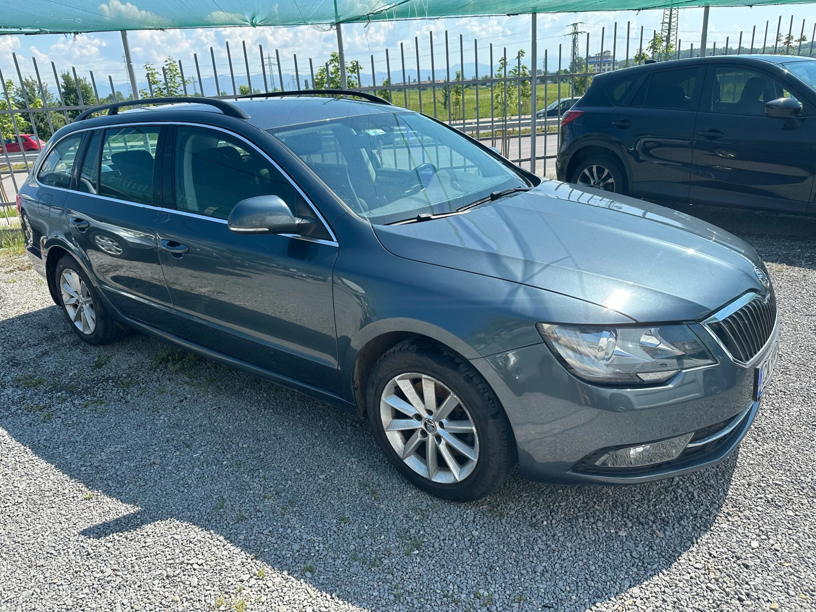 Skoda Superb 2.0TDI-170к.с* Евро-5*  - изображение 4