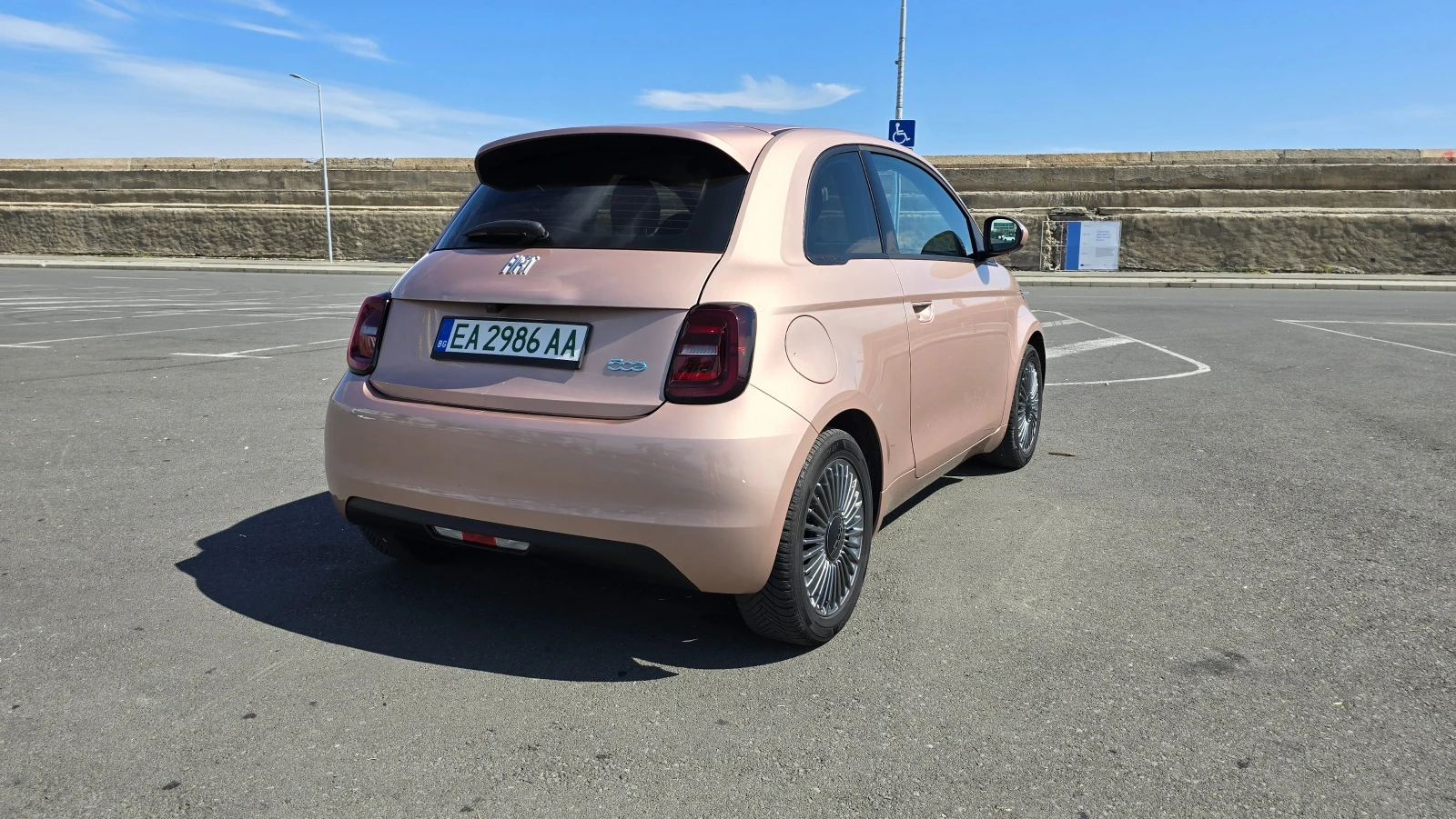 Fiat 500 500E - изображение 5