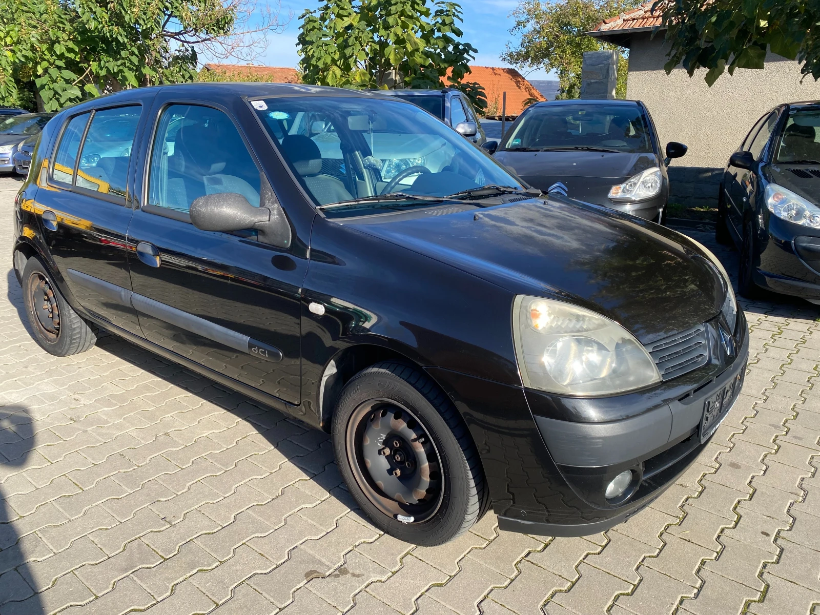 Renault Clio 1.5dci 65к.с - изображение 4