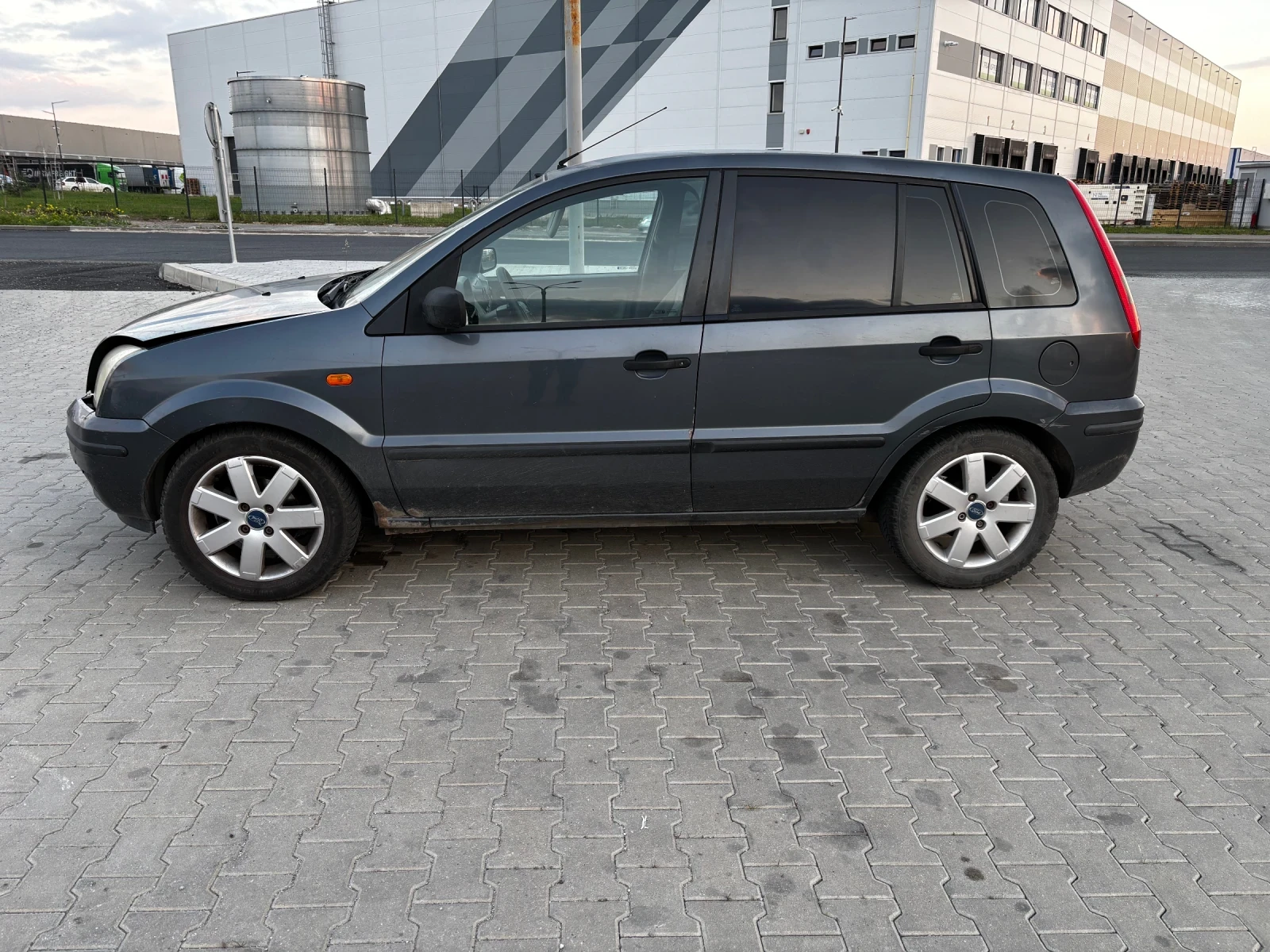 Ford Fusion 1.4 tdci - изображение 6