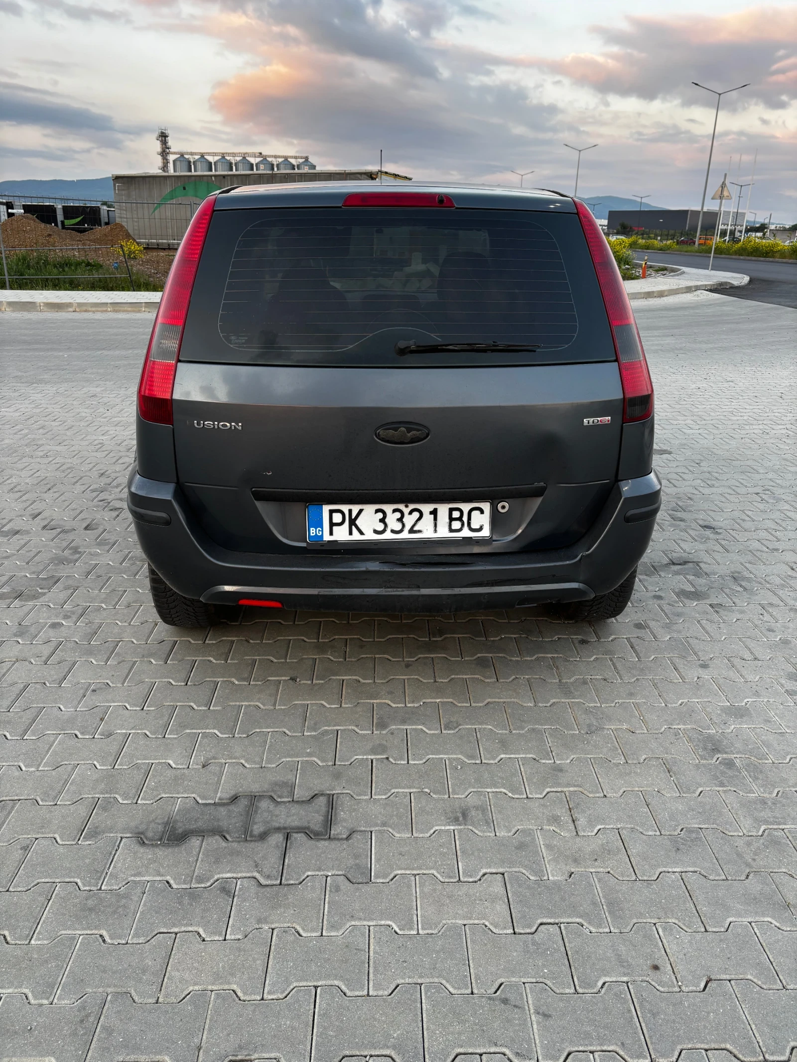 Ford Fusion 1.4 tdci - изображение 4