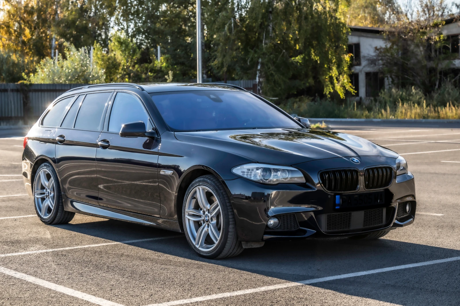 BMW 530 / М Pack/ * * FULL* * / 360/PANORAMA/LANE ASSIST/ - изображение 2