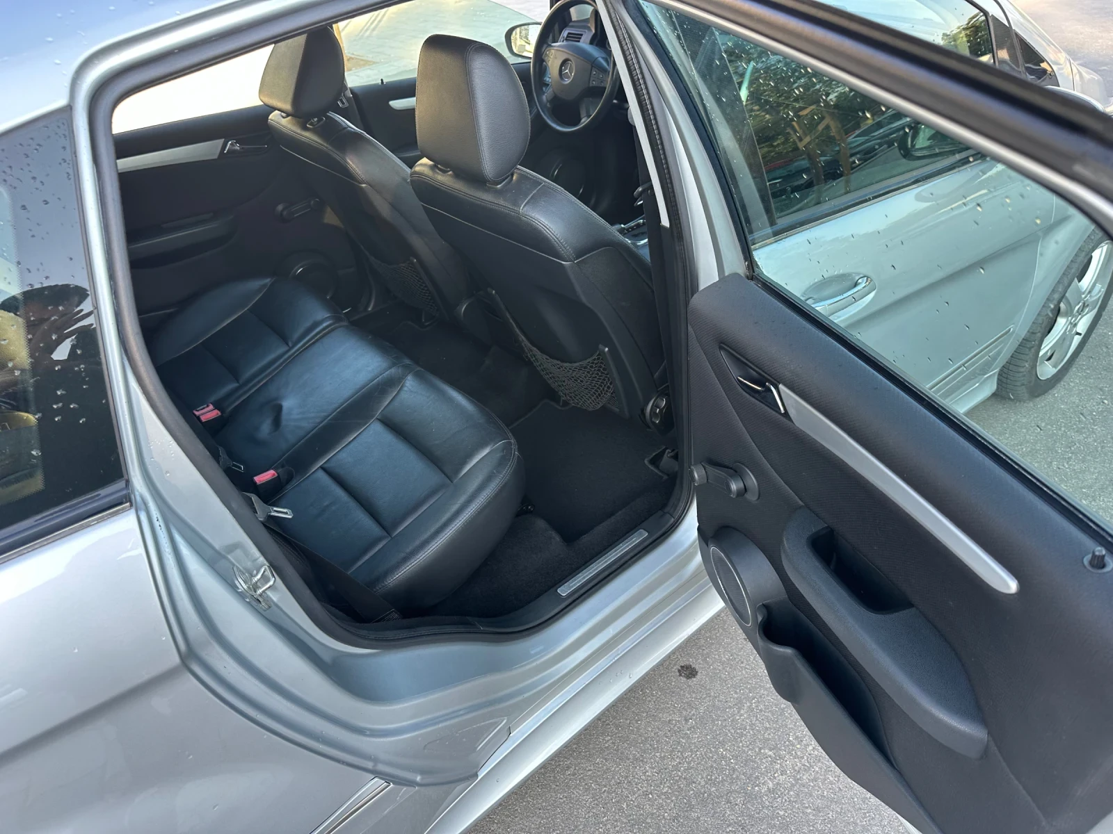 Mercedes-Benz B 200  - изображение 9
