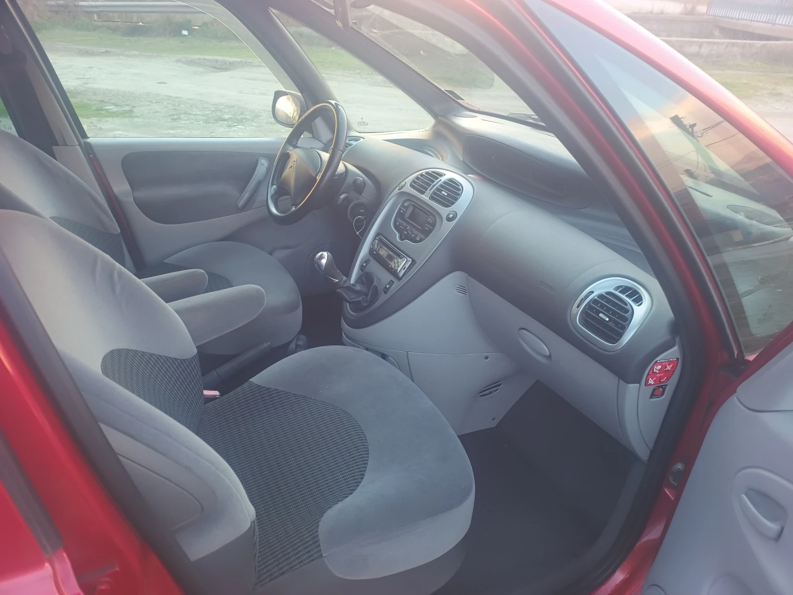 Citroen Xsara picasso 1.6 I /Face/144 �.��. | Mobile.bg � ����������� 12