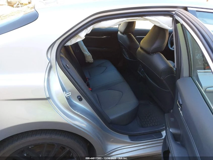 Toyota Camry 2.5l Xse - изображение 8