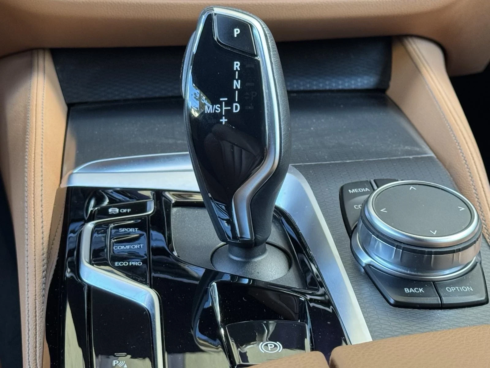 BMW 540 xDrive, M-Paket | Mobile.bg � ����������� 12